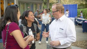 Dean Lairmore and 2009 alumni